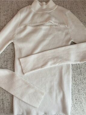 Forever 21 sweater